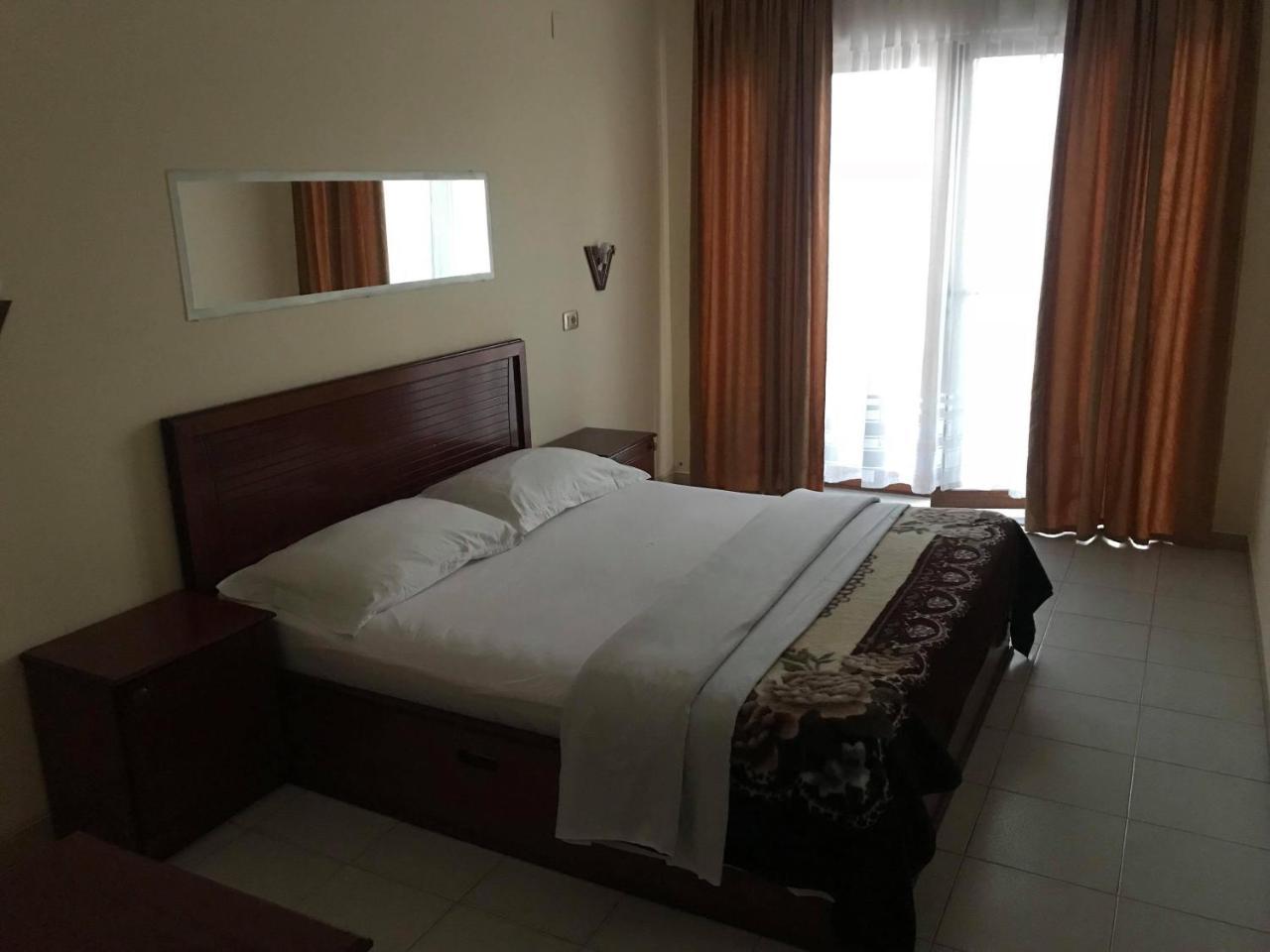 Hotel Belvedere Pogradec Exterior foto